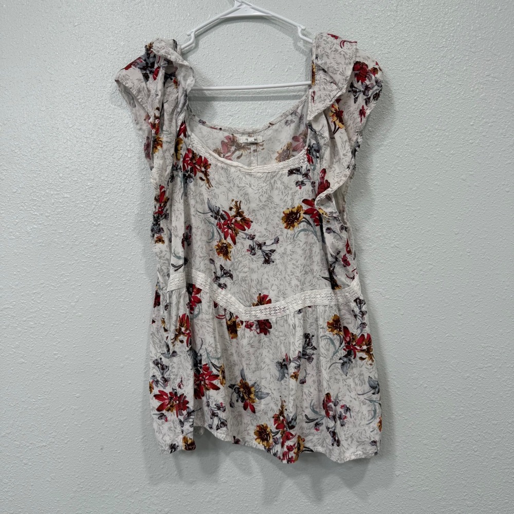 Maurices Womens XL Floral Flutter Sleeve Boho Lace‎ Trim Rayon Blouse White Red
